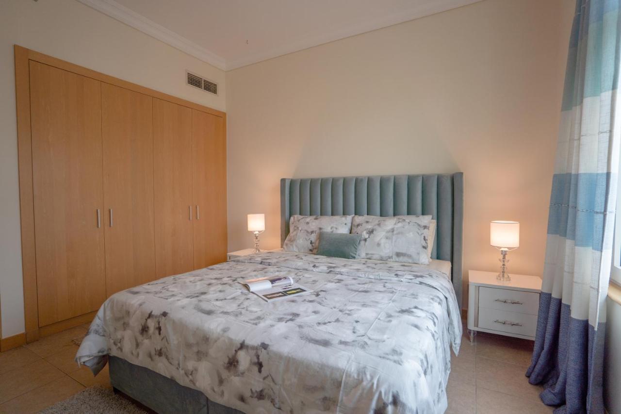The Palm Luxury 4-Br Beach Club Access Dubai