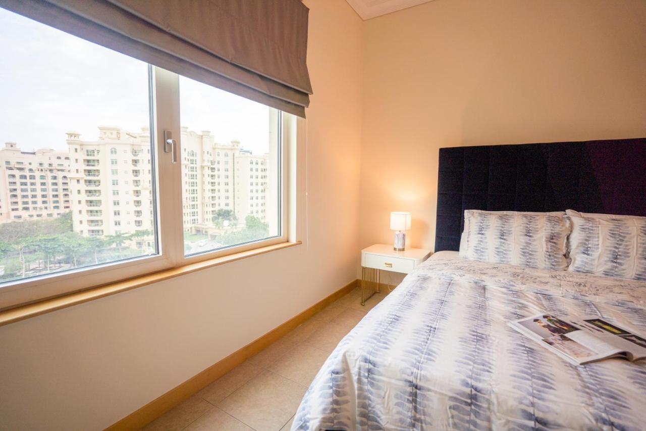 The Palm Luxury 4-Br Beach Club Access Dubai *